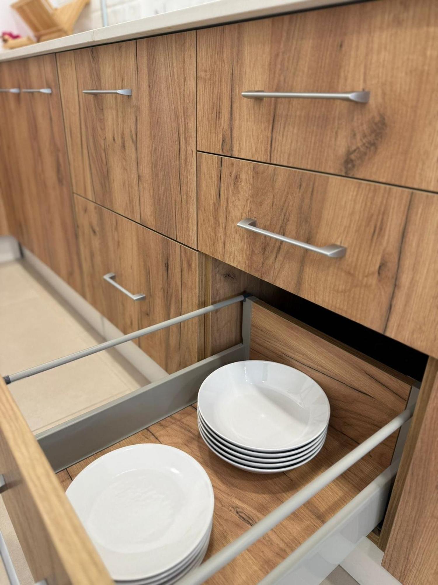 Apartamento Turistico Leo Баэна Экстерьер фото
